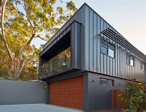 metal cladding for residential buildings